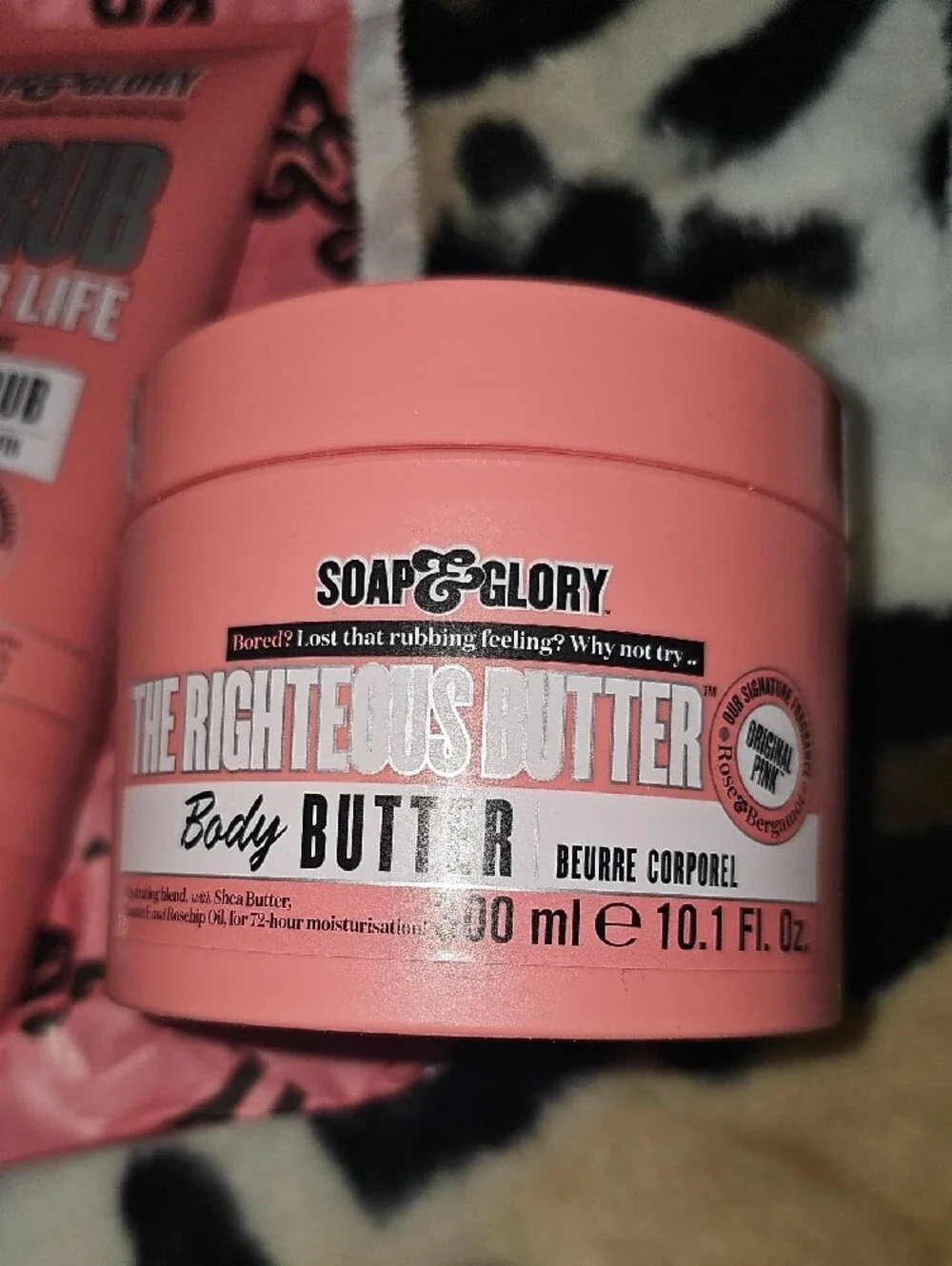 Soap & Glory Pink Bath & Body Gift Set — Pink With With Storage Tin And Lid.
